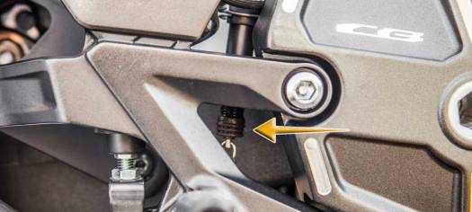 Motorrad Bremslichtschalter einstellen