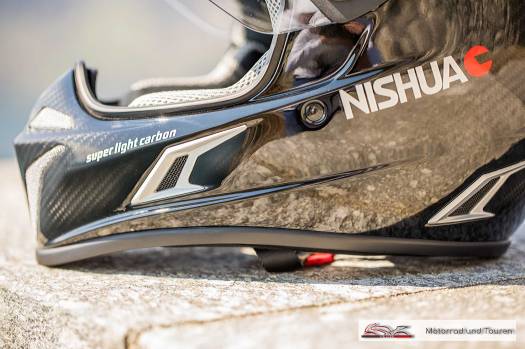 Motorradhelm Nishua Enduro Carbon – Belüftungen